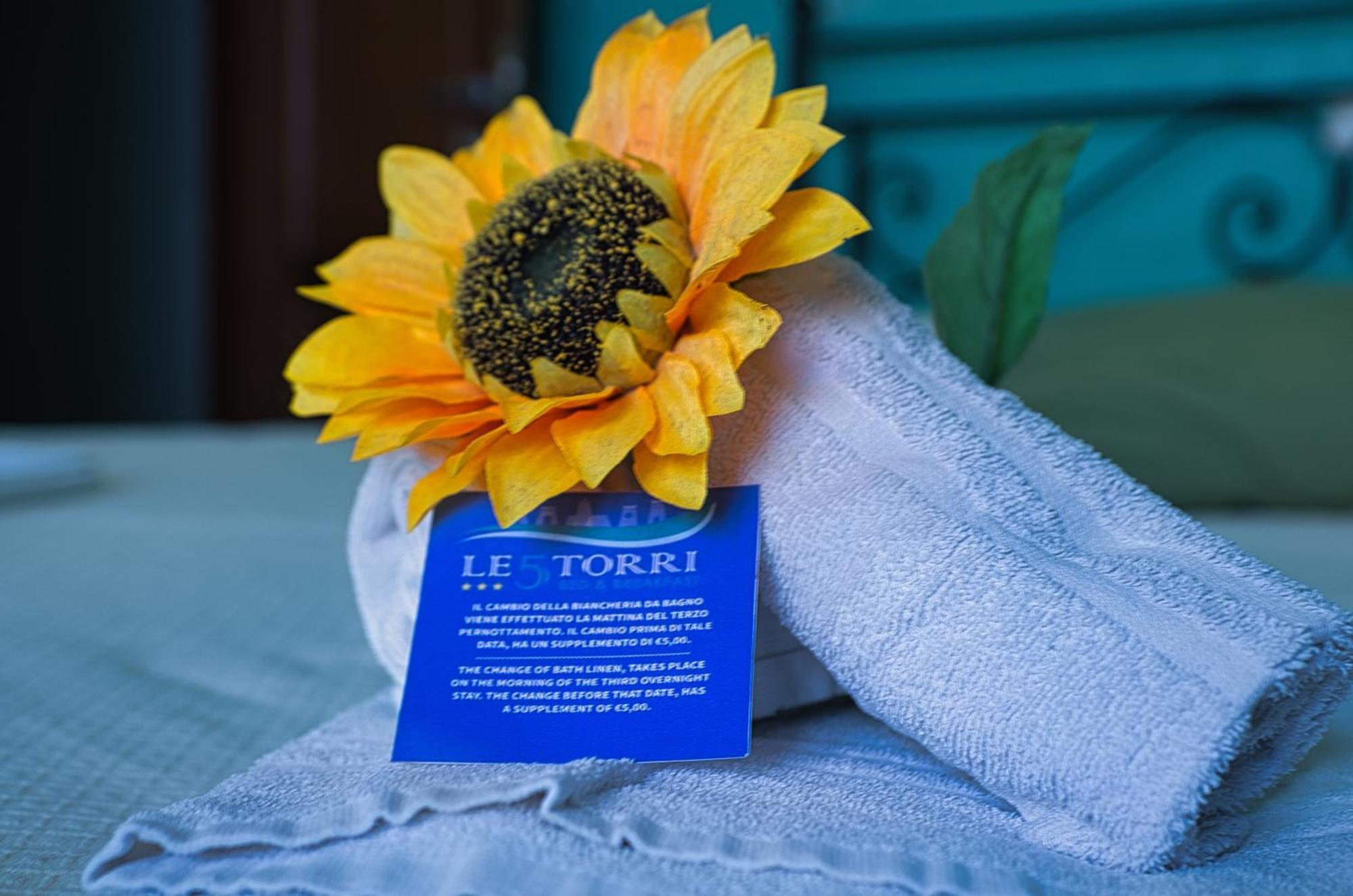 Bed and Breakfast Le 5 Torri Trapani Esterno foto