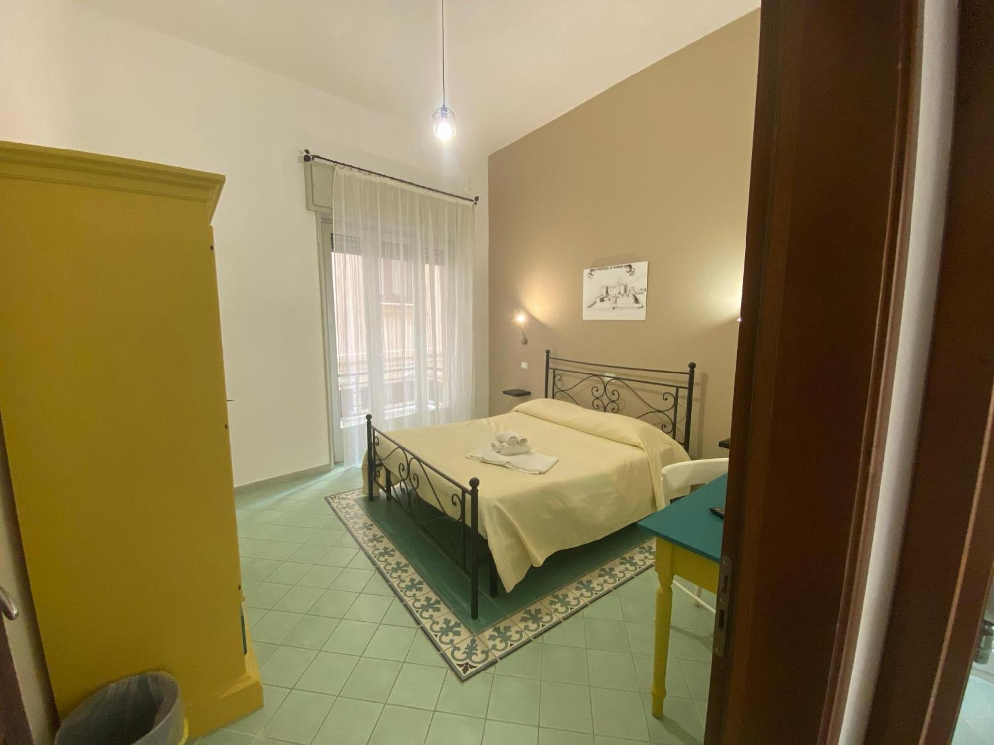 Bed and Breakfast Le 5 Torri Trapani Esterno foto