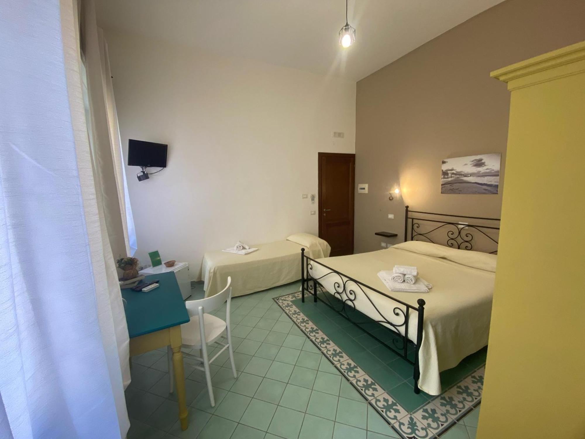 Bed and Breakfast Le 5 Torri Trapani Esterno foto