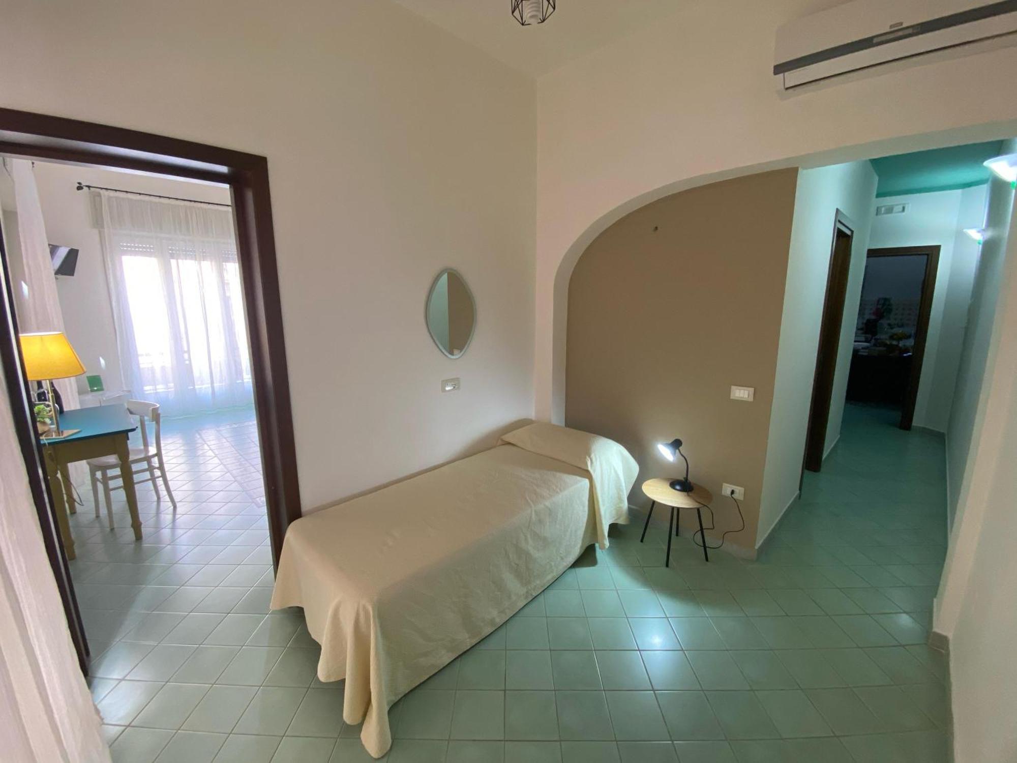 Bed and Breakfast Le 5 Torri Trapani Esterno foto